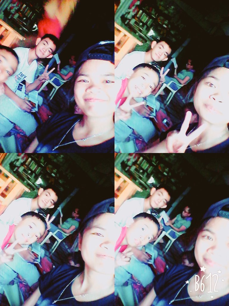 JessPamunag's tweet photo. Smiling with thae band...
#coloriton
@mycrib https://t.co/cxwzm9VwEN