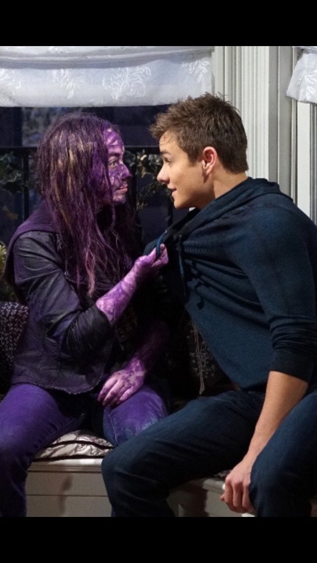 Aw look at <a href="/Liv_Maleficent/">Liv</a> and <a href="/hucklebarry1212/">Lucas [WolfBoy]</a>