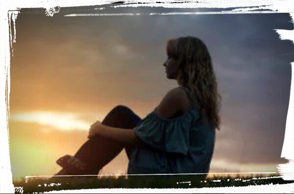 Lacoti2's tweet photo. Perdoname por
Pretender que 
Me ames tanto más 
De lo que yo a ti......Amor💏 https://t.co/j1YSPhX8TS