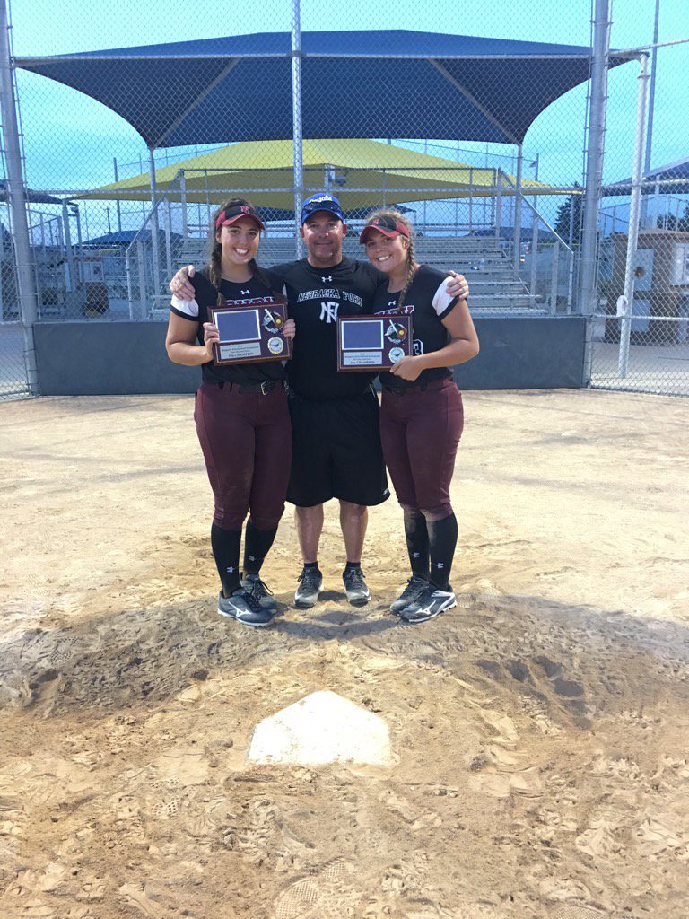 mlinderman17's tweet photo. So proud of these three! Way to end the season with a championship! #Ringneck2016 https://t.co/QOTDDwC7p8