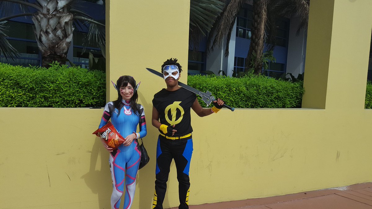 FTG_Jaedon's tweet photo. Had an amazing day at Supercon #MiamiSupercon https://t.co/SaGmhp8PIs