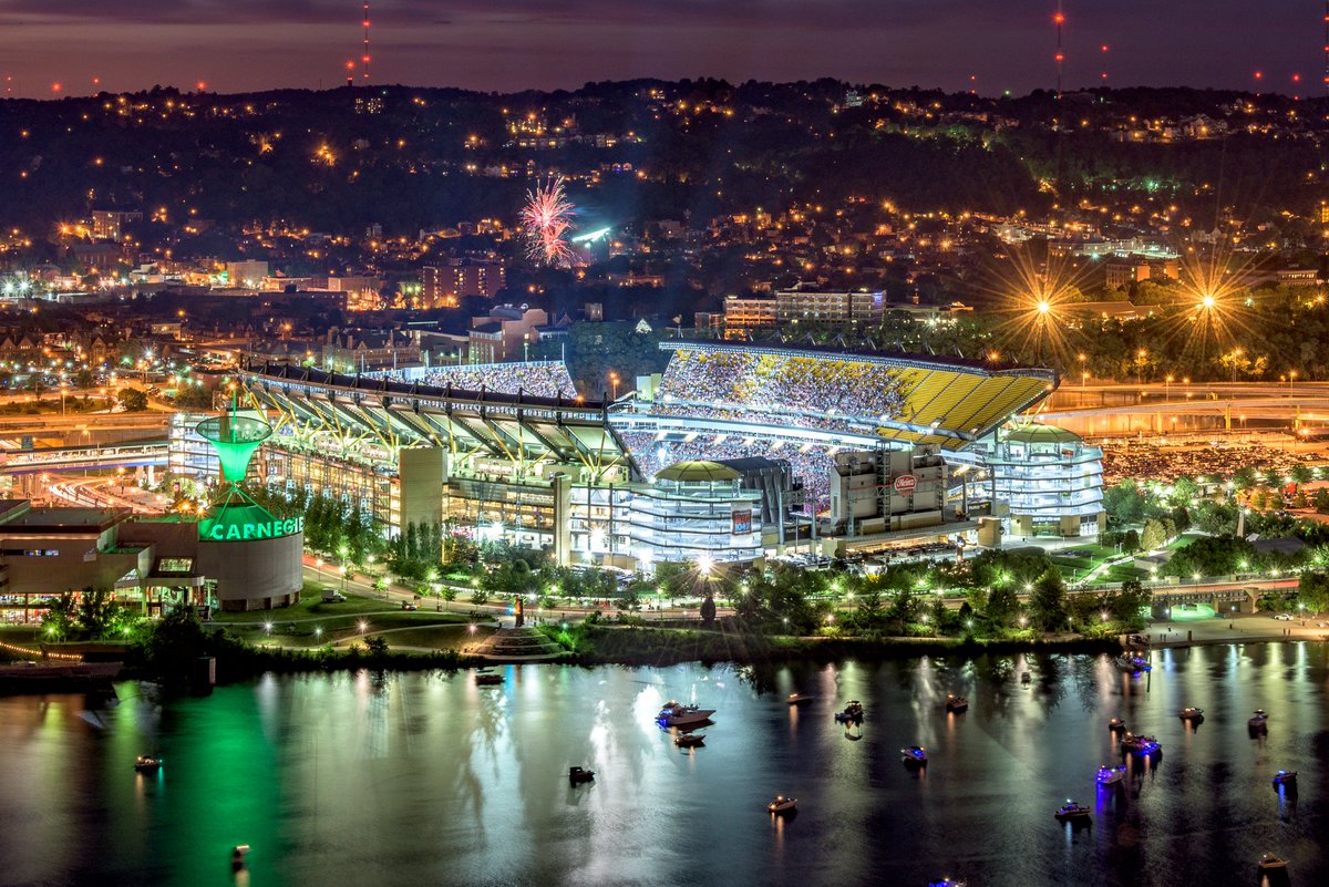 DaveDiCello's tweet photo. Fireworks go off right behind Heinz Field during the Kenny Chesney concert as boats pack the river in #Pittsburgh https://t.co/oPNbmMesJM