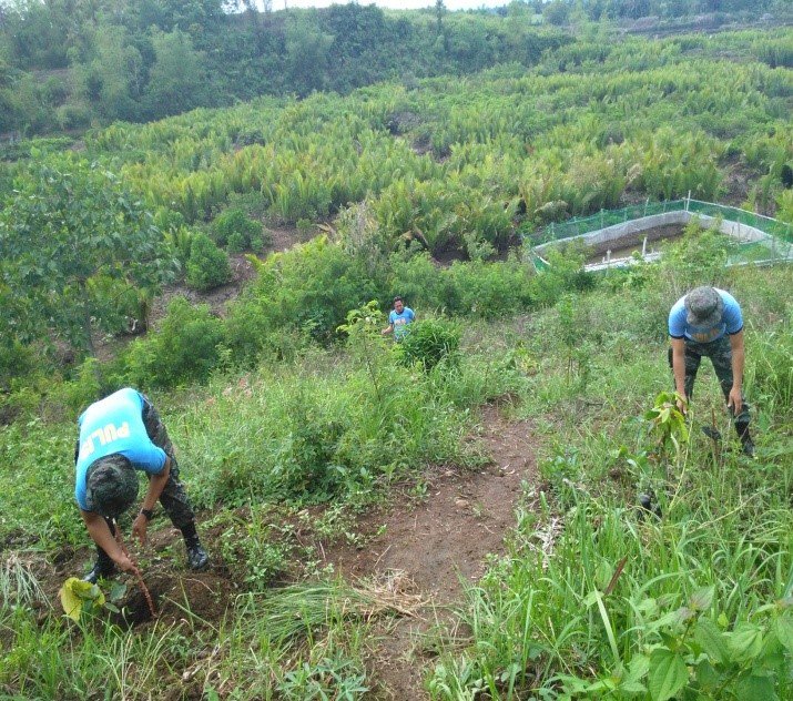 6thSABSAF's tweet photo. #6SAB 65SAC personnel participating Tree Planting Activity.
#TAGALIGTAS #FORLOVEOFCOUNTRY https://t.co/epB64HXkwE