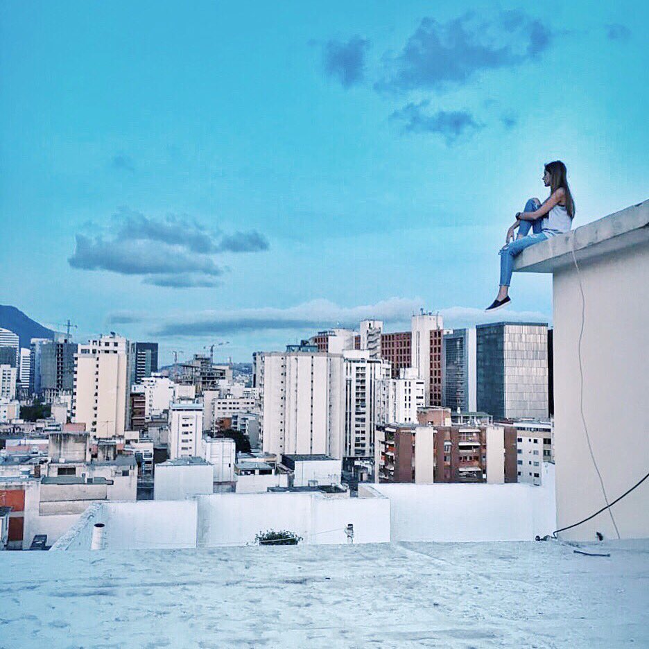 Caracas 6:57pm