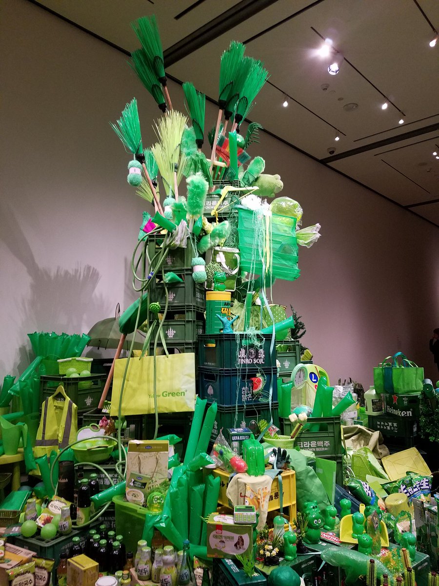 thebobcargill's tweet photo. My wife and I loved seeing #mfaMEGA at @mfaboston today! Awesome exhibition! https://t.co/LNiRDyMH7d