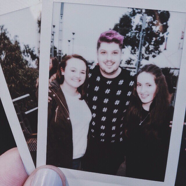 nomessjess_'s tweet photo. can't believe it's been a year since awkward little me met these awesome internet humans! #melbyoutubemeetup https://t.co/YOQmCyQOht
