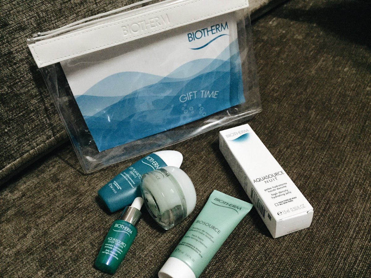 DEnphoum's tweet photo. #ลองของใหม่ #คือดีมาก #ของดีบอกต่อ #HowtoPerfect ใช้แล้วหน้านี่คือตื่นนอนมาแล้วสดชื่นเหมือนตื่นมากลางป่า #หน้าดีมาก https://t.co/TXHfNUqqdp