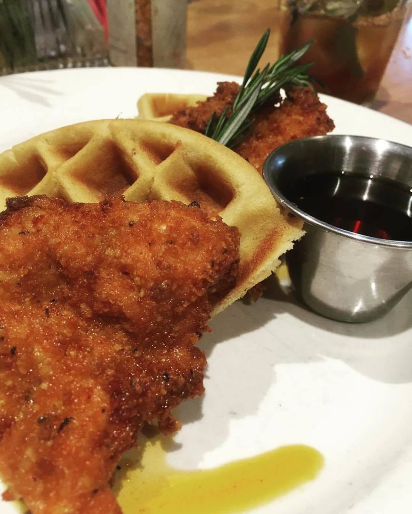Hangover heaven, Hot chicken and waffles @thesouthernsos ift.tt/29dsiAW