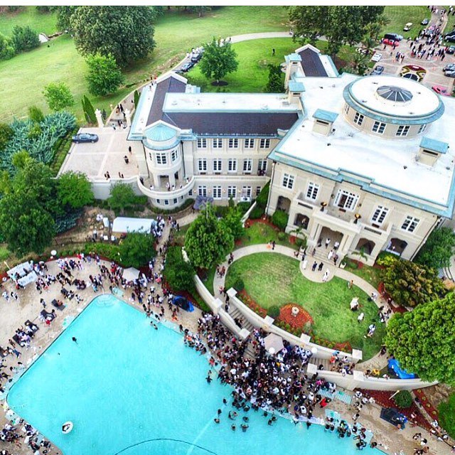 WORLDSTARHIPHOP on X: "Today's pool party at Rick Ross' mansion #MMGWeekend  2016 https://t.co/G38nG2k8P4" / X