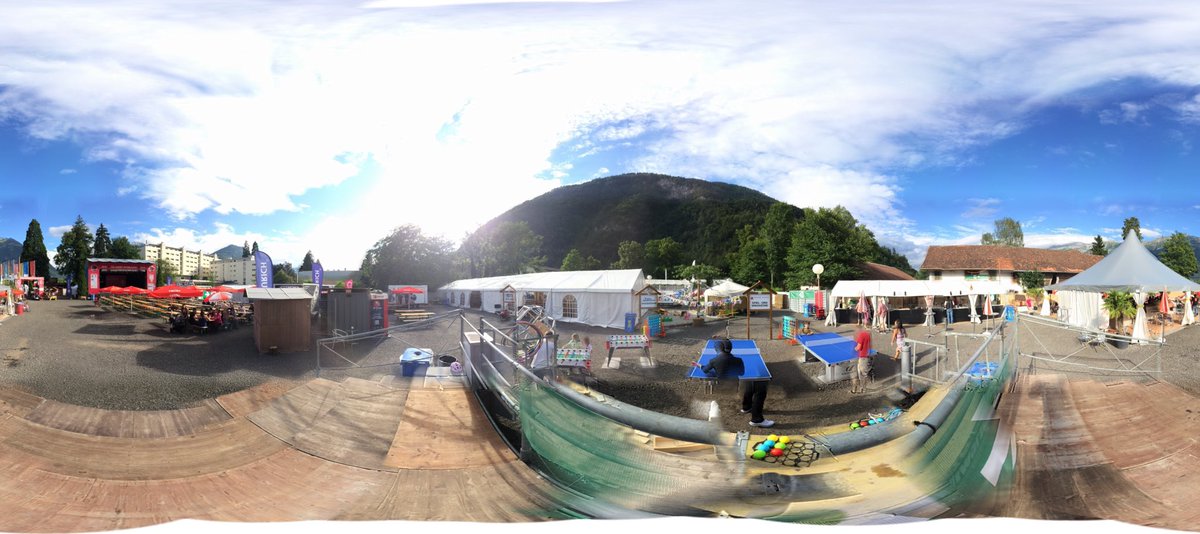 Interlaken16's tweet photo. Hier ein kleiner Einblick ins Festgelände auf dem #DesAlpes #Interlaken #Inti125 #Inti16 https://t.co/TP20MJAxJD https://t.co/gssayrI4Eh