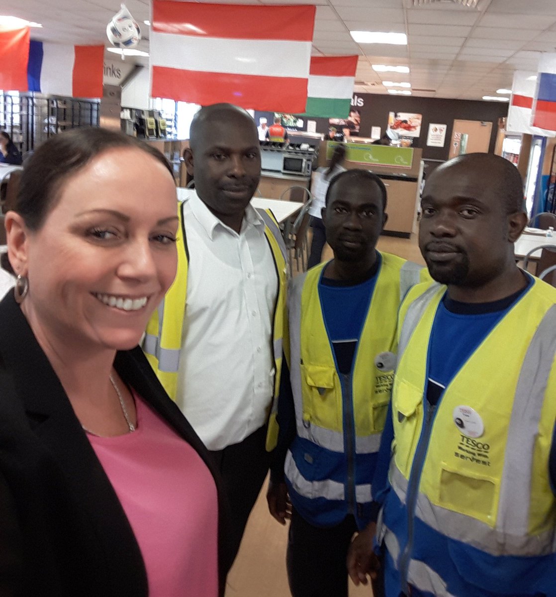 NicoleAtWorkFM's tweet photo. Servest Hygiene team get 2nd 100% Green Audit in a row 👍👏 @R12CNB @khayward1 @stevemoore11998 #ThinkCleanGetGreen https://t.co/3uY8ZQe5Pa