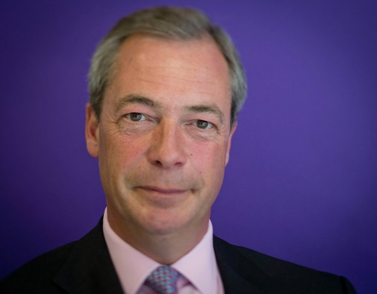 #UKIP leader <a href="/Nigel_Farage/">Nigel Farage MP</a> stands down: bbc.in/29qmBEj