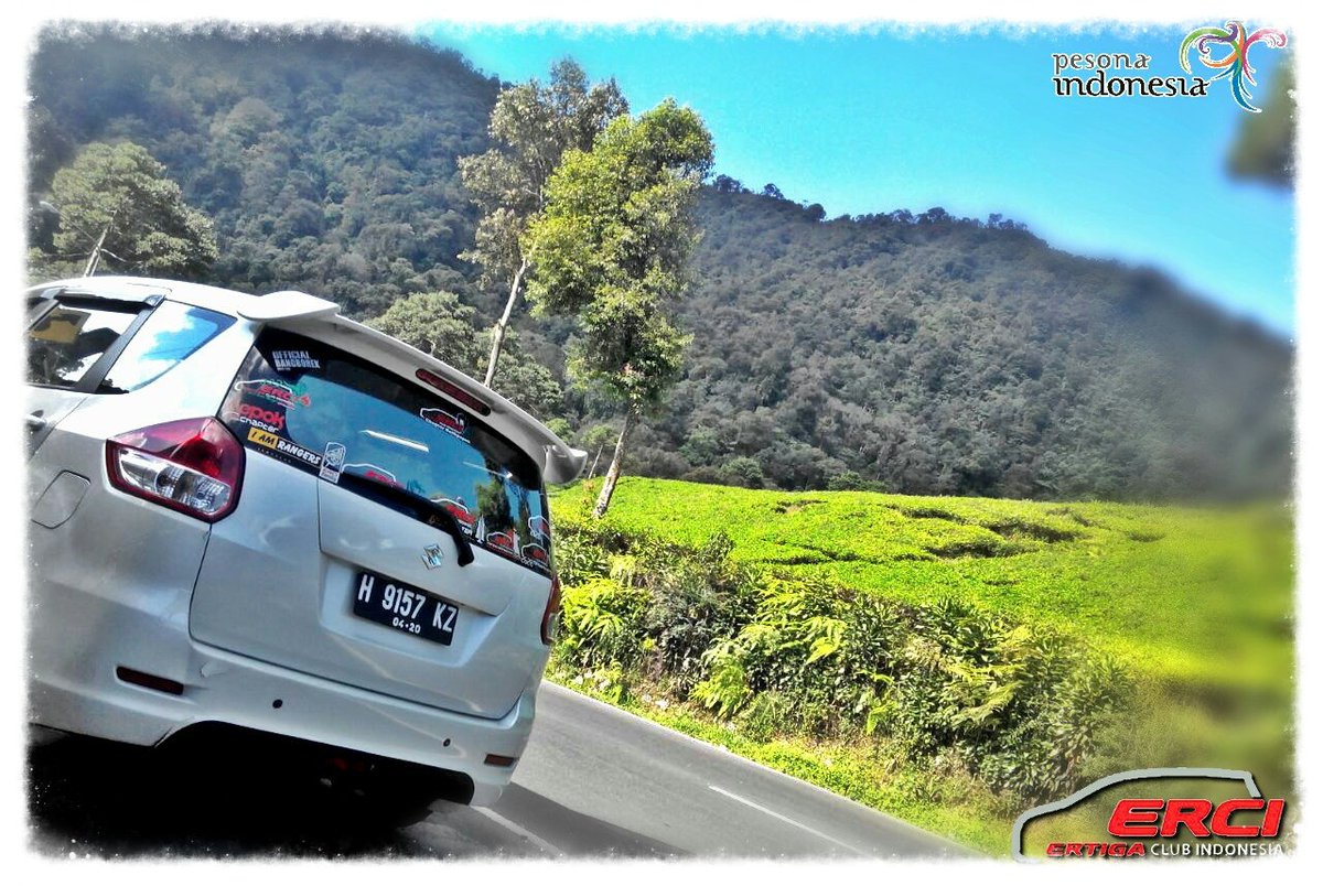 ertiga_ID's tweet photo. pusing macet #mudik 😅😆?
Yuk tayang #PesonaIndonesia 
#ERCIJelajahNusantara
@indtravel 
@SuzukiIndonesia 
@Otomania https://t.co/LYtcjsMdEK
