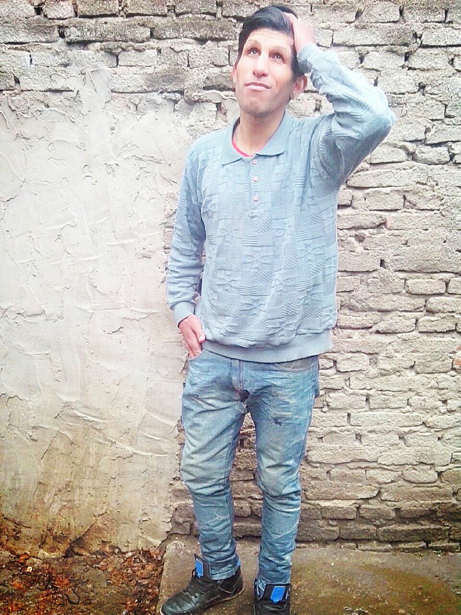 LeoVieraOk's tweet photo. #Model2016 *PH* #JoseViera :) https://t.co/FKg8j1F1fx