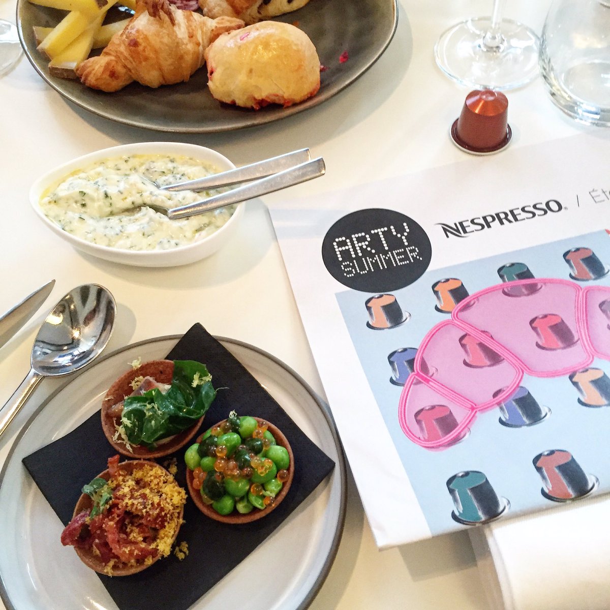 14septembre's tweet photo. Arty Summer, petit déjeuner @nespresso, découverte du nouveau grand cru Envivo Lungo chez Takao Takano #artysummer https://t.co/vxgenTPfan