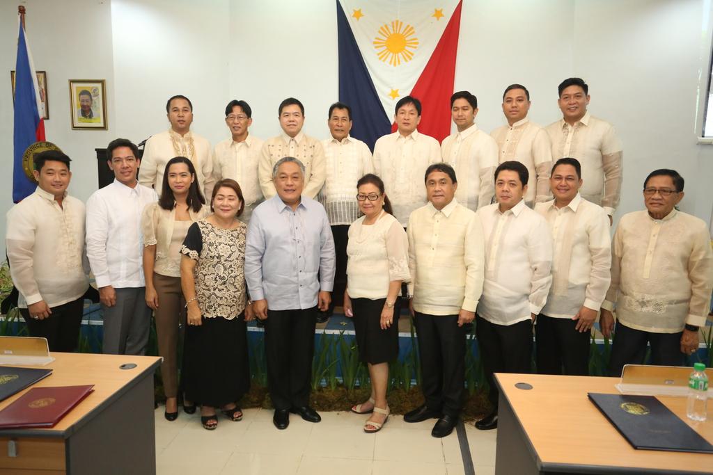 CDN Digital tweet media