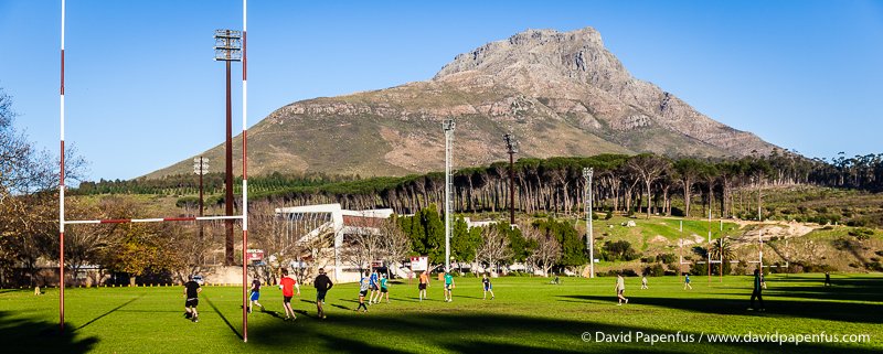 stelldailyphoto's tweet photo. A lekker game of Touch Rugby, on a clear winters afternoon. #Rugby #TouchRugby #MatiesRugby #StellenboschMountain. https://t.co/4G6v9OmCO1