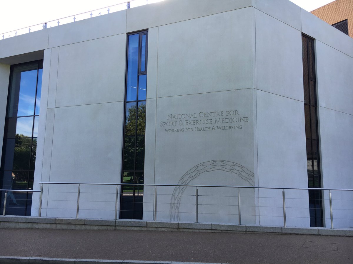 DrRobCopeland's tweet photo. @ncsemem always looks great in the sunshine. Arrived early for meeting and so time to get in some #movemoreminutes https://t.co/0WzYeNv4Ut