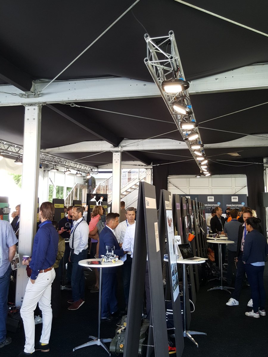 JSoderlund92's tweet image. Serendipity challenge har börjat, Flowbox på plats här i Almedalen #schallenge #almedalen2016 #flowbox