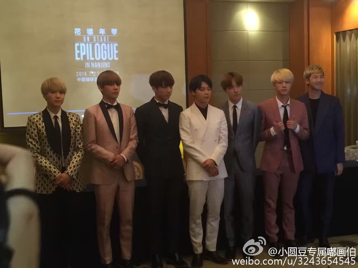 Jimin Indonesia Busy Bts Jimin At 花樣年華on Stage Epilogue In Nanjing Press Conference C 小圆豆专属嘟画伯