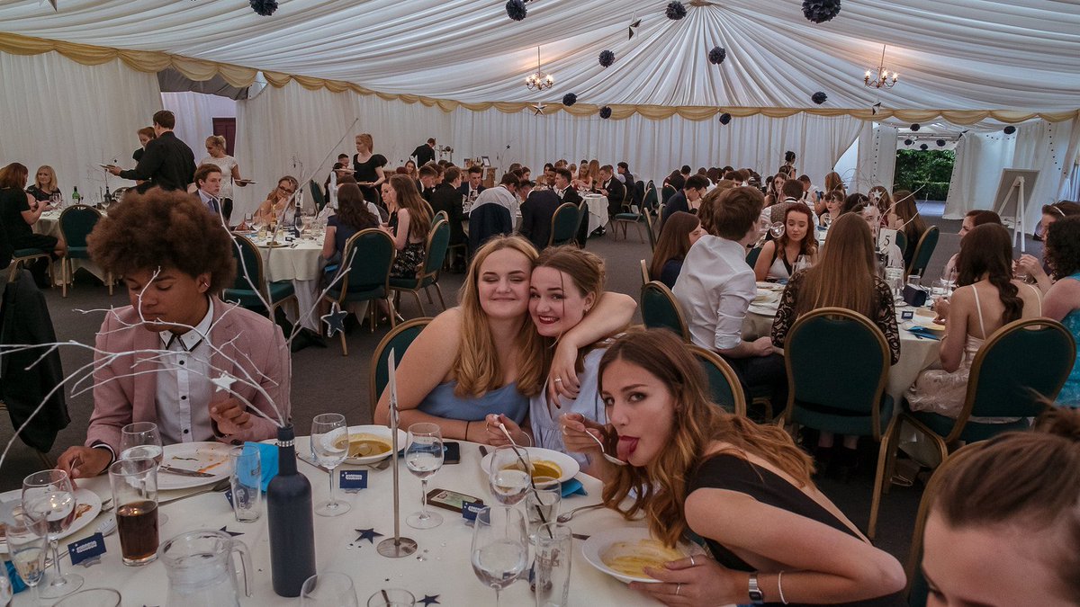 haztraynor's tweet photo. #PROM #PHOTOS - https://t.co/RuXtyJf8eX @WyHighAcademy #CaistorHall https://t.co/Hl5vkklJ0F