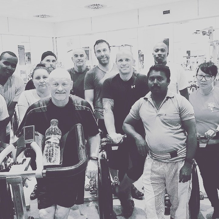 leon0hogg's tweet photo. My spin class I teach #spinning #spin #fittness #gym https://t.co/WBFRGuHesu