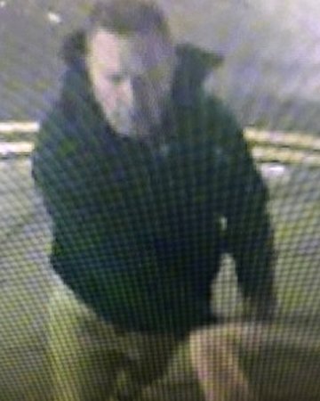 This man could help us re a #Brighton assault. Image not brill, but may just ID him  bit.ly/23njMU0