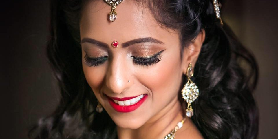 Does it get more classic than the red lip? I love the vibrancy of this one ow.ly/j4fE301s4s1  #asianmakeup