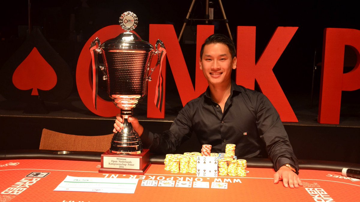 OmroepFlevoland's tweet photo. Binh-an Nguyen uit #Lelystad wint @ONKPoker #RTVOF https://t.co/WUmvfzrq6k https://t.co/YKbNv7BUci