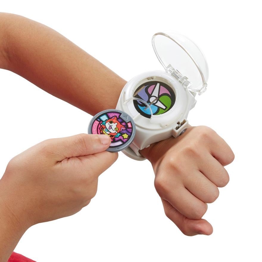 Yokai_Watch_UK's tweet photo. The sun is shining! To celebrate, we've one more watch to give away! #RT and #Follow to #win! Random winner chosen. https://t.co/wfTAV7cPI0