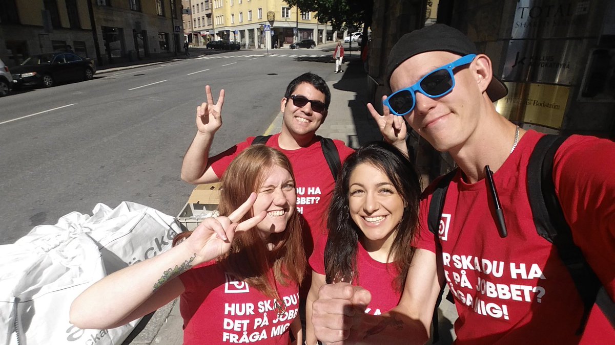 Nu kör vi! Facket på Sommarjobbet:)
#fps16 #LOung <a href="/LOSverige/">LO Sverige</a> <a href="/LO_sthlm/">LO i Stockholms län</a> <a href="/lo_ung/">LO.SE/UNG</a>