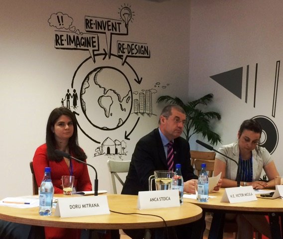 MAERomania's tweet photo. Raising awareness on #Romania's expertize as intl donor #devcamp9 Implementation of #2030Agenda to reach #SDGoals https://t.co/UNnrfEHDhN