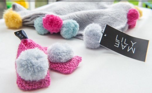 gemmapeplow's tweet photo. Last @MoreLeicester shops column is the ace @lilymaekidswear.
Who doesn't love a pom-pom?
https://t.co/4JucfT7jOP https://t.co/pb9b7DhAJT
