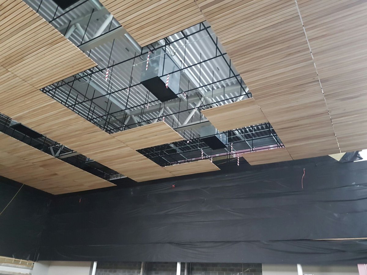 Bradagh Interiors tweet media