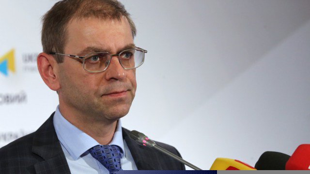 Доверенное лицо кандидата в нардепы Микитася по 206-му округу в Чернигове Косовец при содействии работников ОИК проник в кабинет главы избиркома, - "Опора" - Цензор.НЕТ 1317
