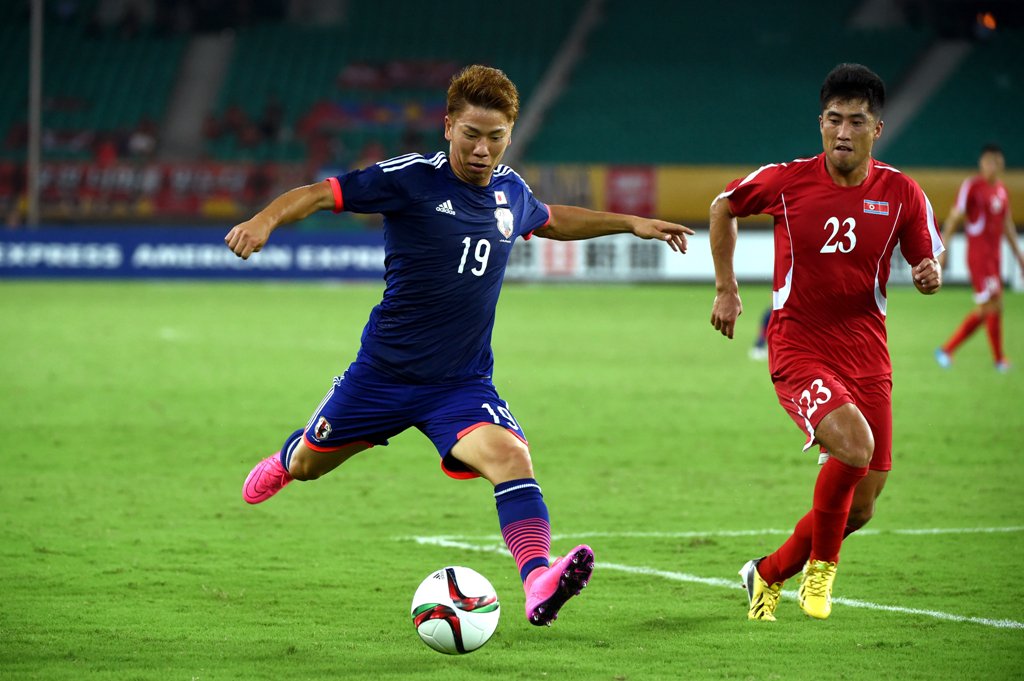 Metro_TV's tweet photo. Takuma Asano, Pemain Jepang Ketiga di Arsenal pada Era Wenger https://t.co/os2fYg7z0M https://t.co/lUZCdGNzjL