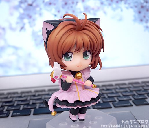 カホタン グッスマのすみっこ お知らせ ねんどろいどこ で 木之本桜 くろねこメイドコーデ ねんどろいどこ で 木之本桜 エンジェルクラウンコーデ 明日7 5 火 から案内開始です Ccさくら Goodsmile お手元に是非どうぞ