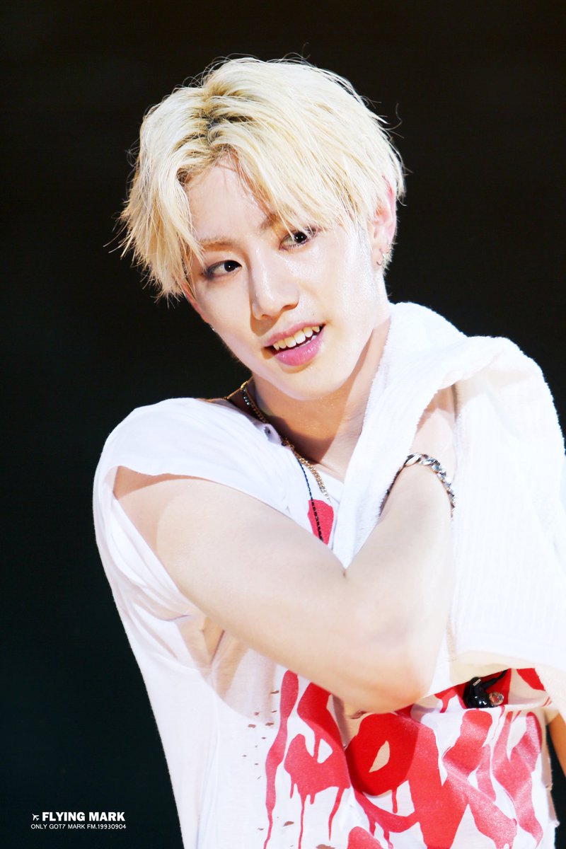 flyingmark0904's tweet photo. #GOT7 #Mark #마크 #갓세븐 👼 https://t.co/ihoCWFDJfe