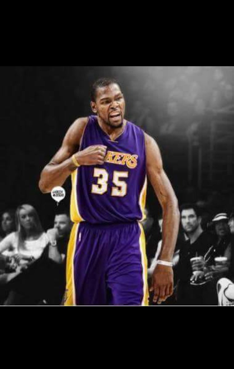 Knean_'s tweet image. BREAKING NEWS:
Kevin Durant agreed 5yr/200M deal with / Los Angeles Lakers

According to Steve Harvey #KevinDurant