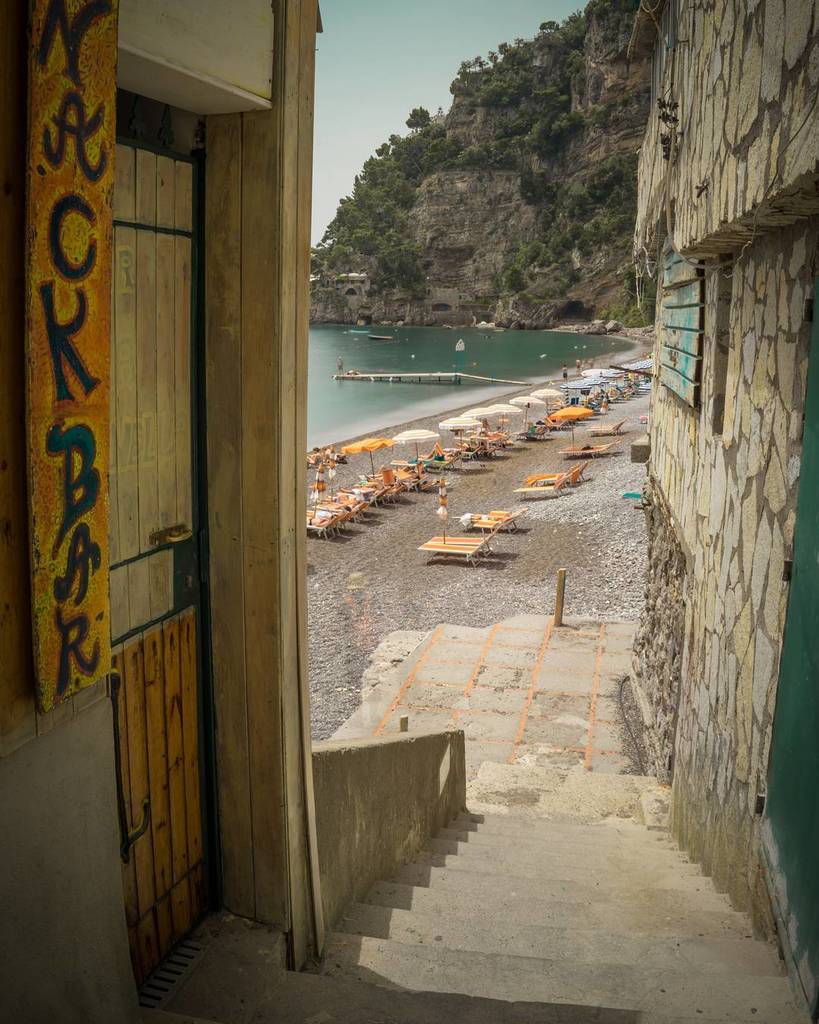 nick88msn's tweet photo. Stairway to Secret(ish) Beach in Positano
#fornillo #fornillobeach #Positano #nextbeach #s… https://t.co/fFOTWioOZq https://t.co/BYRgo5kjN7