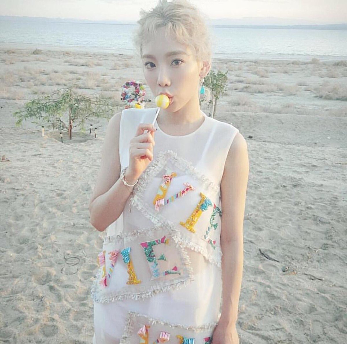 ざわちん 少女時代のテヨンちゃん見てるとめっちゃ髪の毛明るくしたくなる