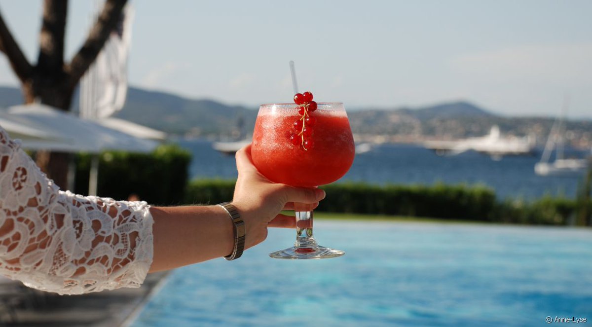 Recette : Bloom, le cocktail fruité du Kube Bar à Saint-Tropez > bit.ly/29I1Obh
