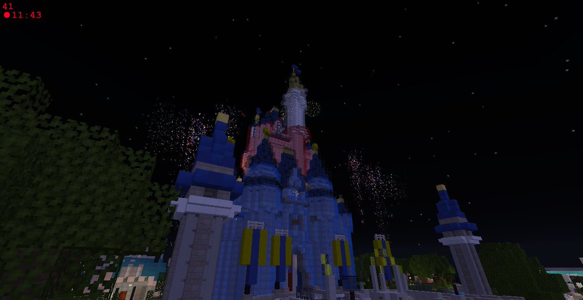 PuddingPDM's tweet image. Although I'm not an American, I still enjoyed the @MCMagicParks Celebrate America show! #MCMagicSide