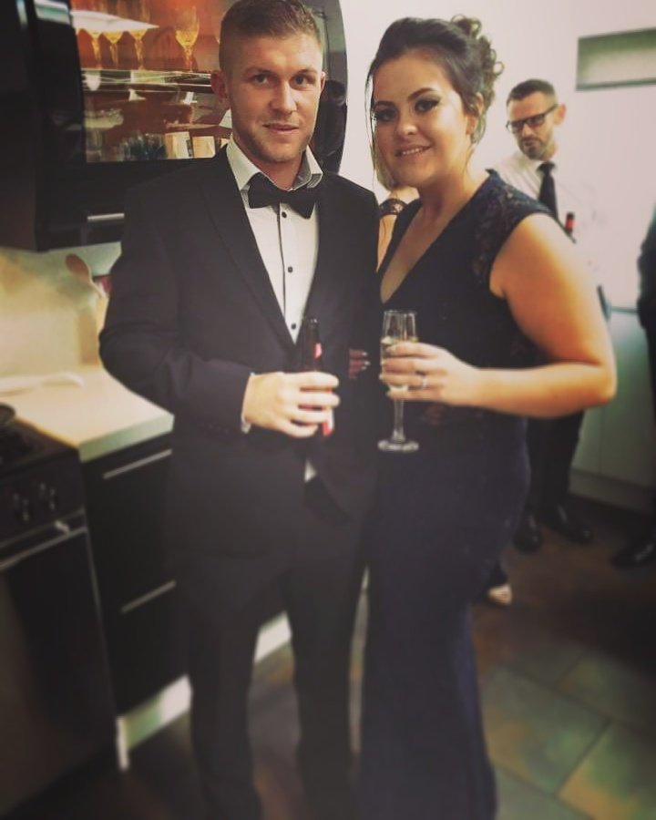 zoe_picker's tweet photo. Ball ready for friends 3oth at tombrowns #tombrowns #ball #friendsbirthday #hubbyandme https://t.co/YtlAMge4xC