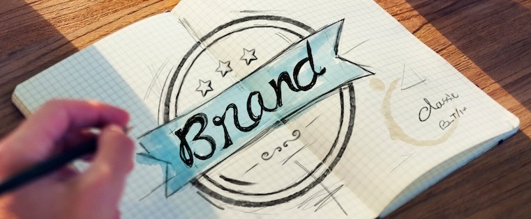 HubSpot's tweet photo. The Essential Guide to Branding Your Company [Free Kit] https://t.co/OwlsEH4kyD by @ellenbartolino https://t.co/TdnZSmn48g