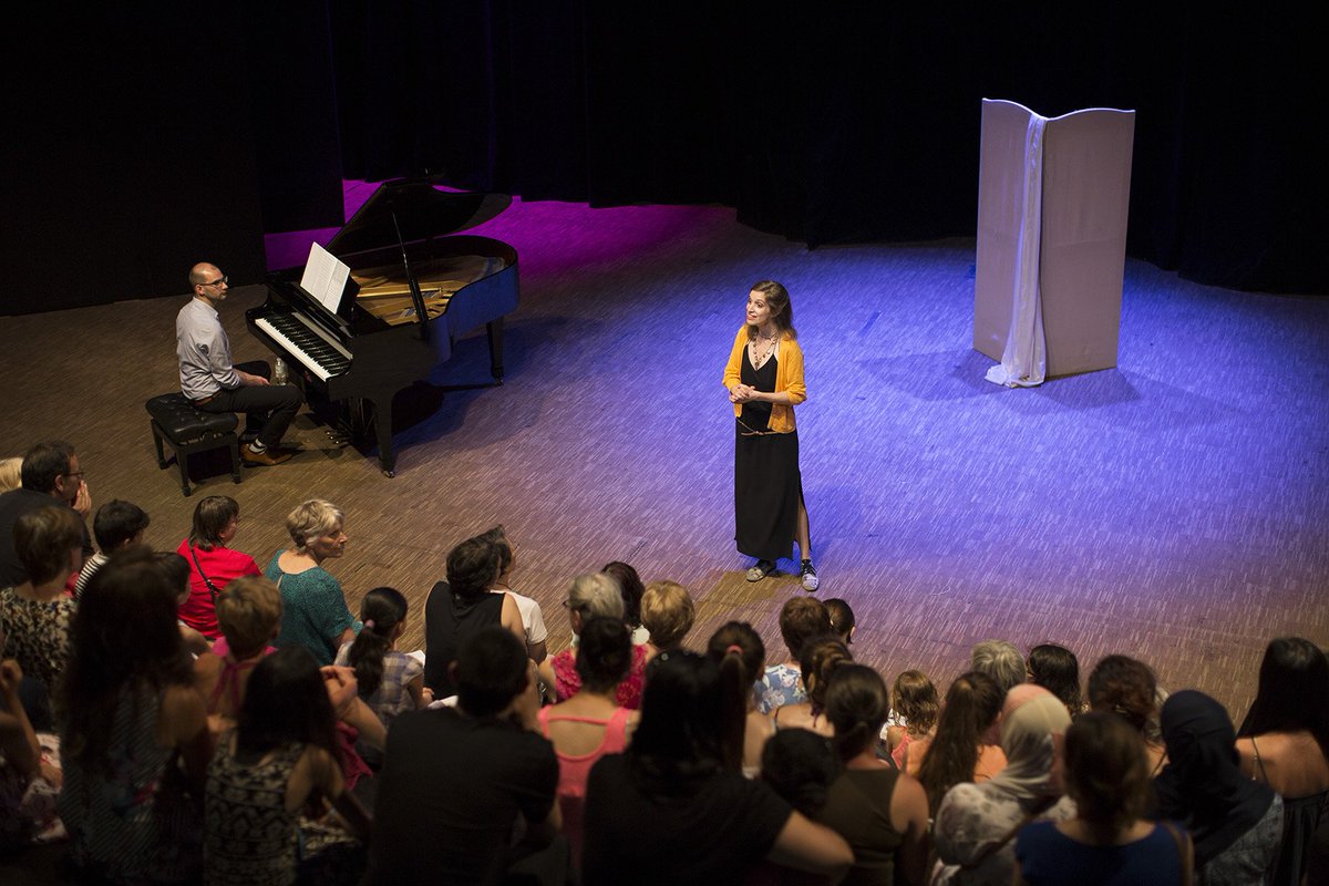 Retour sur le spectacle pédagogique #Arscenic #SybilleWilson @guillaumepaire <a href="/NicolasRoyez/">Nicolas Royez</a> festival-aix.com/fr/blog/actual…