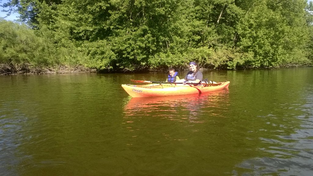 RemingtonTim's tweet photo. Our other two kiddos #Kayaking the #KalamazooRiver . What a beautiful day! https://t.co/y75qtD0NUN