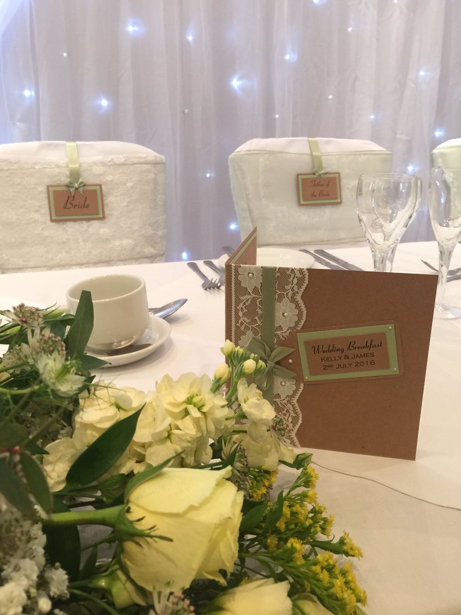 coveritweddings's tweet image. Double Luxury #chaircovers #lace #sage #green @MulberryHouse  @poppiesflorists @VSWedding  #essexweddings