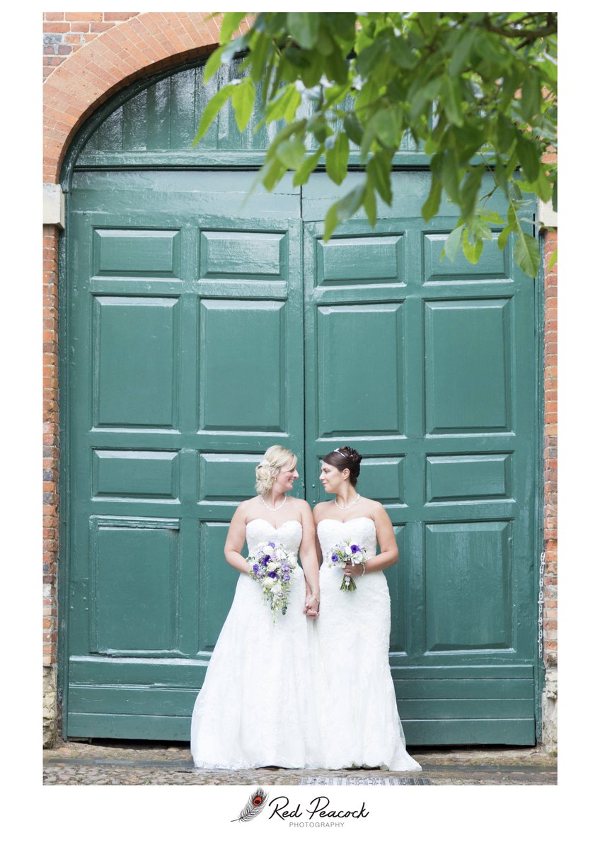 redpeacock85's tweet photo. Two brides and a whole lot of prettiness! @ChicheleyHall https://t.co/6AICVk2dLL

#wedding #love #photography https://t.co/dOn7VHr5nJ