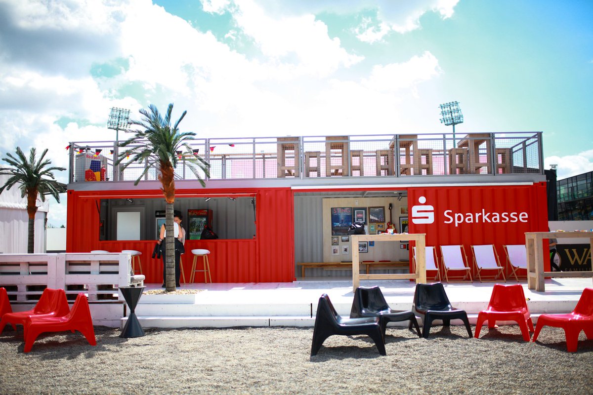 Hier gibts Fotos von Samstag!
facebook.com/sparkassenPark/